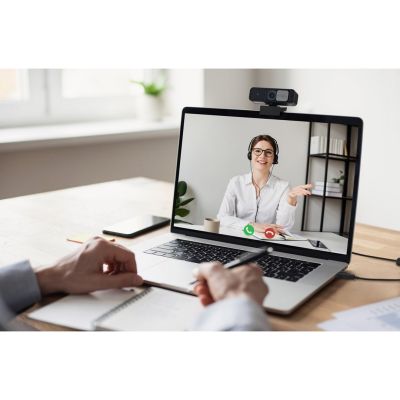 3. Kensington W2050 Autofocus Webcam, 1080p Resolution