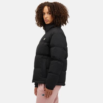 2. New Balance Jacket W WJ34303BK
