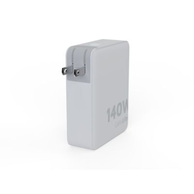 16. Xtorm XVC2140 Mobile Charger Universal White AC Internal