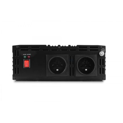 3. SINUS 5000 voltage converter 12/230V(2500/5000)