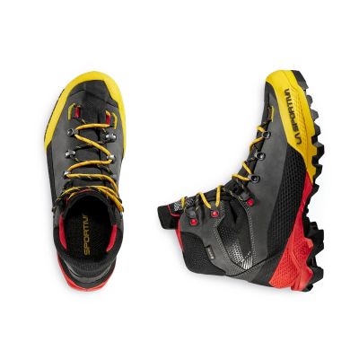 4. La Sportiva Aequilibrium LT GTX ZFMS096K00Y00 Black/Yellow