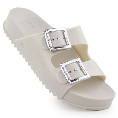 5. Zaxy RR285056 W INT2135B flip-flops