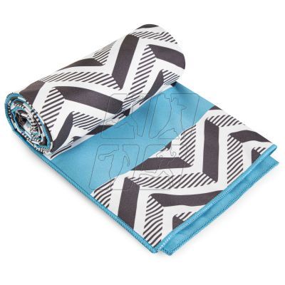 7. Spokey quick-drying Zigzag towel 6302939000