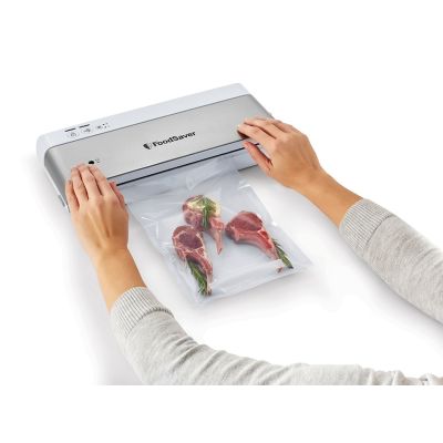 3. FoodSaver VS0100X Compact Vacuum Sealer