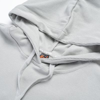 8. Mupiro W sweatshirt