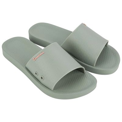 7. Ipanema Anat W 83583BE633 Flip Flops