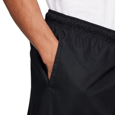 3. Nike Club Shorts FN3303-010
