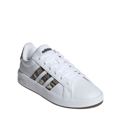 2. Adidas Grand Court 3.0 kids' shoes white KI5695