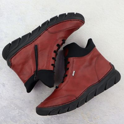 4. Women's insulated black ankle boots Rieker 55069-35