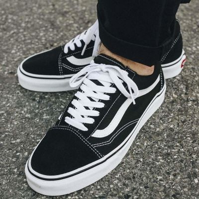 9. Vans Old Skool Shoes VD3HY28