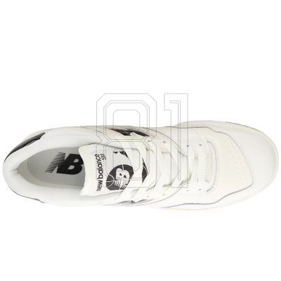 9. New Balance BB550YKF sports shoes