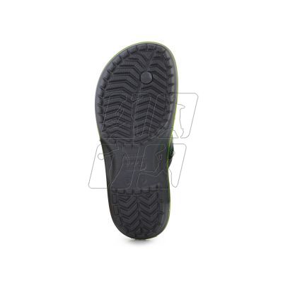 5. Crocs Crocband Flip 11033-0A1