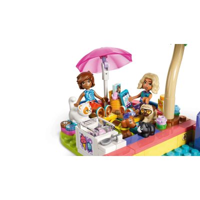 28. LEGO Friends 42676 - Water Park Fun
