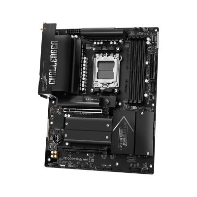 5. ASRock X870 Challenger WiFi AM5 ATX HDMI/USB-C