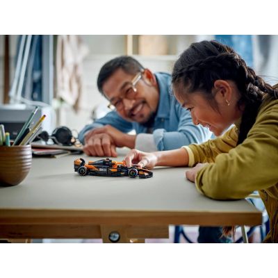 8. LEGO Speed Champions 77251 F1® McLaren Team MCL38 V29