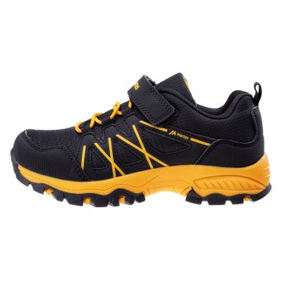 2. Children’s Shoes RONVI LOW JR