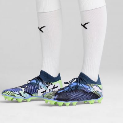 8. Puma Future 7 Pro FG/AG M 107924 03 football boots