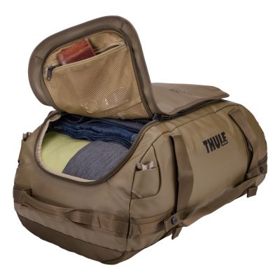 4. Thule Chasm TDSD302 Deep Khaki Sports Bag 40L Polyester