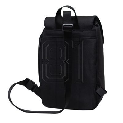 3. Herschel Retreat Sling Bag 11399-00001 Black One size