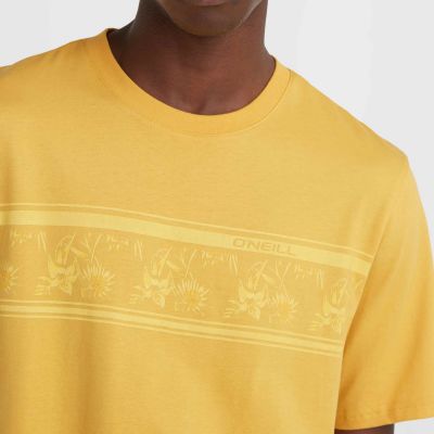 5. O'Neill Mix & Match Floral Graphic T-Shirt M 92800613885