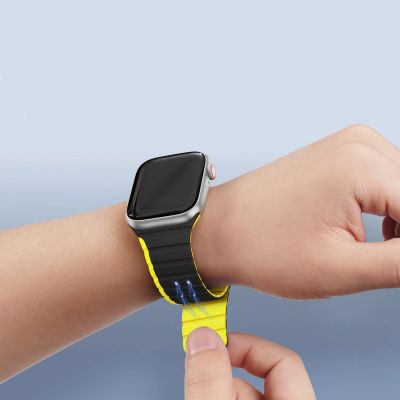5. Magnetic Apple Watch SE, 9, 8, 7, 6, 5, 4, 3, 2, 1 (41, 40, 38 mm) Dux Ducis Strap (LD Version) - black and yellow