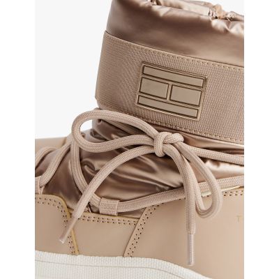 6. Tommy Hilfiger Women's Snow Boots T3A5-34052-1474591 Bronze