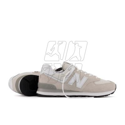 7. New Balance M ML574EVW shoes