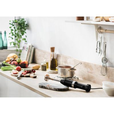 4. KitchenAid 5KHBV83EOB Hand Blender