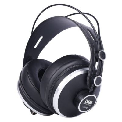 DNA ST PRO - Closed, over-ear studio headphones