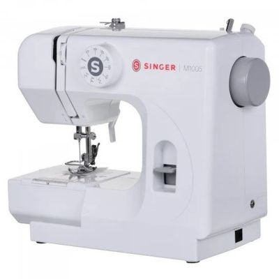2. Singer M1005 sewing machine