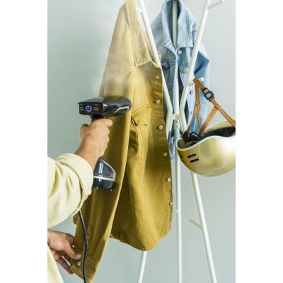 3. TEFAL ACCESS DT8270 Garment Steamer