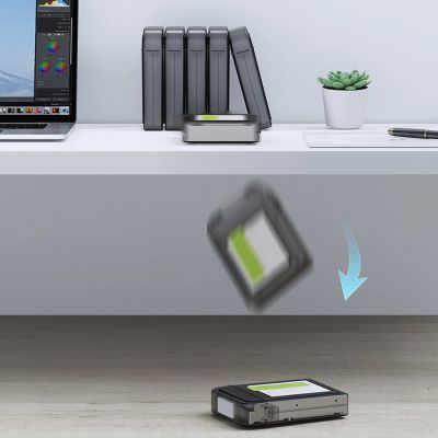 4. Orico PPH-25 protective case 2.5" disk box - semi-transparent, gray
