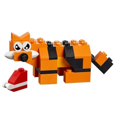 3. LEGO Classic 10696 Creative Bricks Medium Box