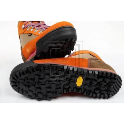 10. Aku Ultralight W trekking shoes 36510184