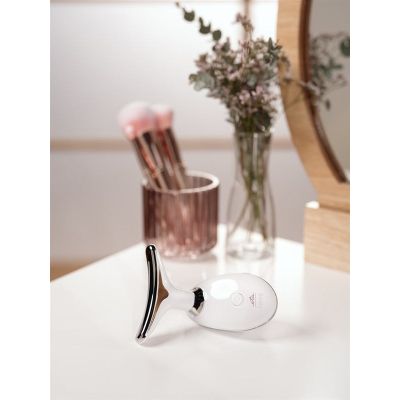 12. ETA Fenite 435390000 Neck and Face Massager