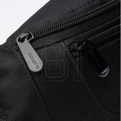 7. Hi-Tec Widar bag 92800625351