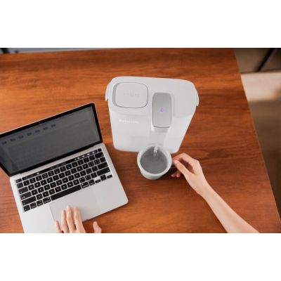 6. PHILIPS AWP2980WH/31 filter jug