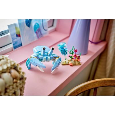 23. LEGO Creator 31385 Sea Creatures: Beautiful Dolphins