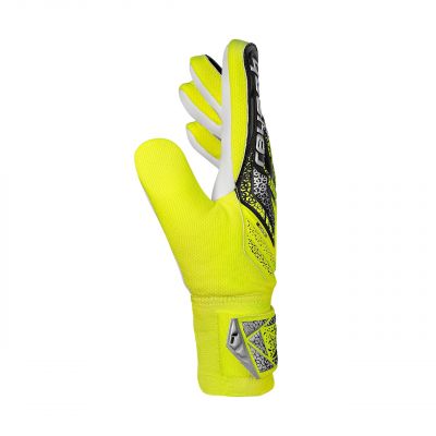 4. Reusch Attrakt Starter Solid Jr 5572514 2014 Goalkeeper Gloves