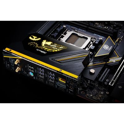 27. Asrock X870E TAICHI OCF Motherboard