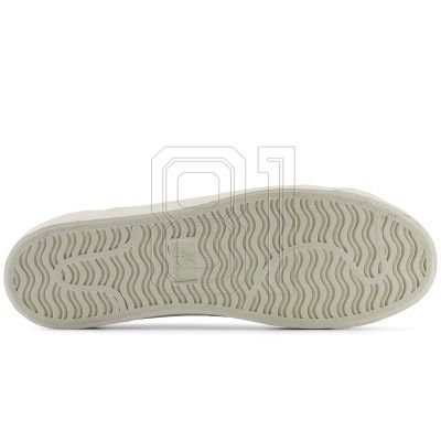 9. New Balance unisex BB100LGY shoes