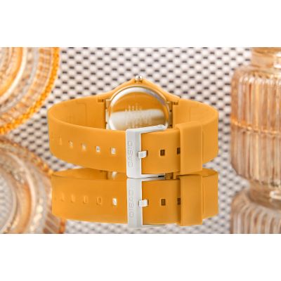 7. CASIO MQ-24B-9BEF Unisex Women's Watch + BOX