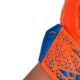 7. Reusch Attrakt Starter Solid Finger Support Jr 5472511 2290 Goalkeeper Gloves
