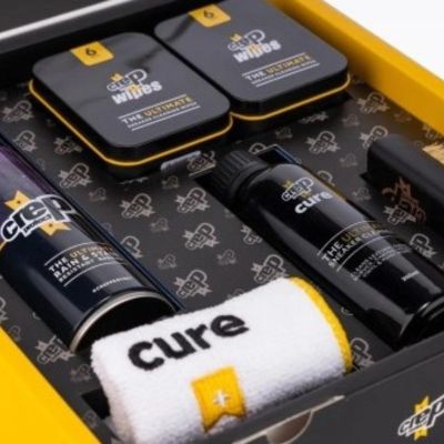 4. Crep Protect Ultimate Shoe Care Gift Pack V2 Shoe Care and Cleaning Set – CP007N