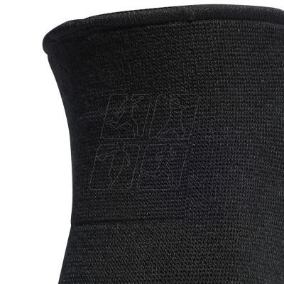 3. Adidas 5 Inch KP IW1504 volleyball knee pads