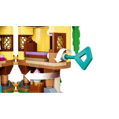9. LEGO Disney 43294 - Rapunzel's Little Tower