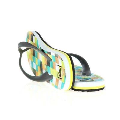 9. Quiksilver Molok EQYL100038-XWNG