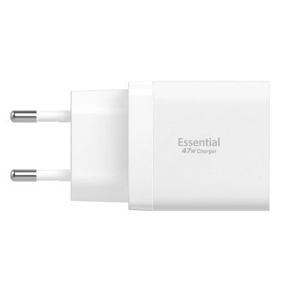 3. Spigen Essential EE472EU 2-port USC-C 47W wall charger - white