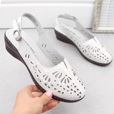 Comfortable women's leather sandals with openwork white T.Sokolski L26-27