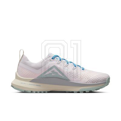 9. Running shoes Nike React Pegasus Trail 4 W DJ6159-600